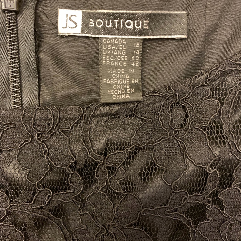 HP!🥂✨ JS Boutique Lace Cocktail Sheath LBD Womens 12 - Picture 8 of 14